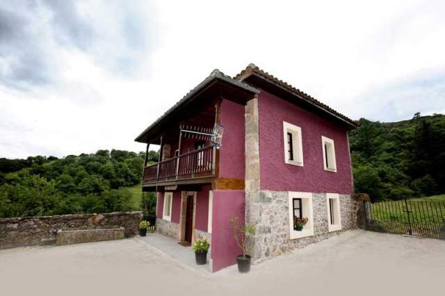 Casa Rural Les Llanielles 